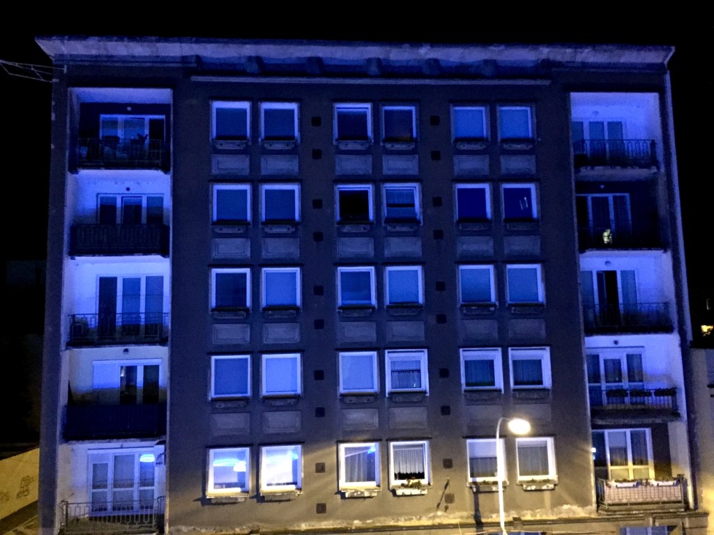 My attempt at being artsy. this was the view from our window that night.